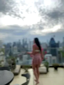 LilliThelo online show from 6, 1, 2026