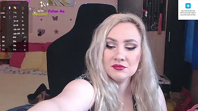 Snapshot of MissLexyGold chatting on 19, 2, 2025 MissLexyGold online show from 19, 2, 2025