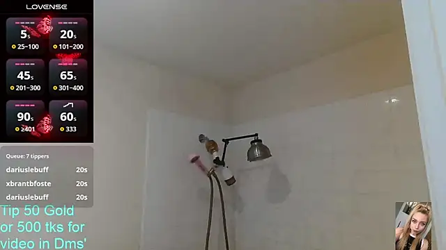 Blondiewithanass online show from 28, 6, 2026
