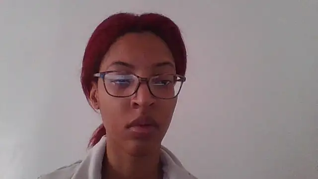 Snapshot of Queen_Lavish chatting on 8, 11, 2025 Queen Lavish online show from 8, 11, 2025
