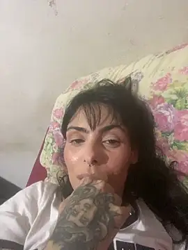 Snapshot of Sarah-safada chatting on 20, 2, 2026 Sarah-safada online show from 20, 2, 2026