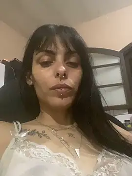 Snapshot of Sarah-safada chatting on 15, 3, 2026 Sarah-safada online show from 15, 3, 2026