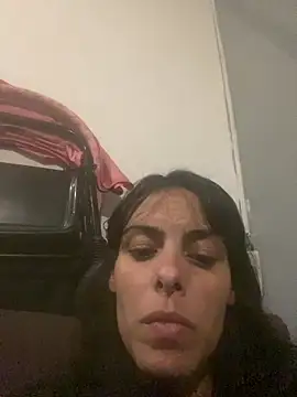 Snapshot of Sarah-safada chatting on 27, 5, 2026 Sarah-safada online show from 27, 5, 2026