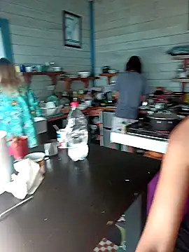 Luna-Natural online show from 4, 2, 2025