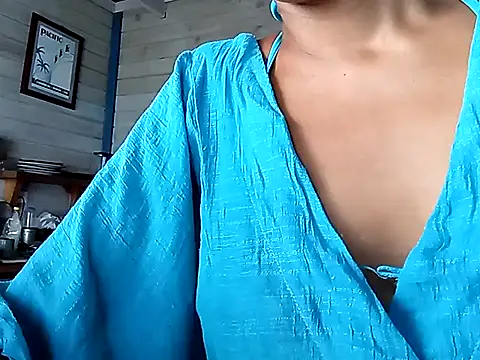 Luna-Natural online show from 22, 2, 2025