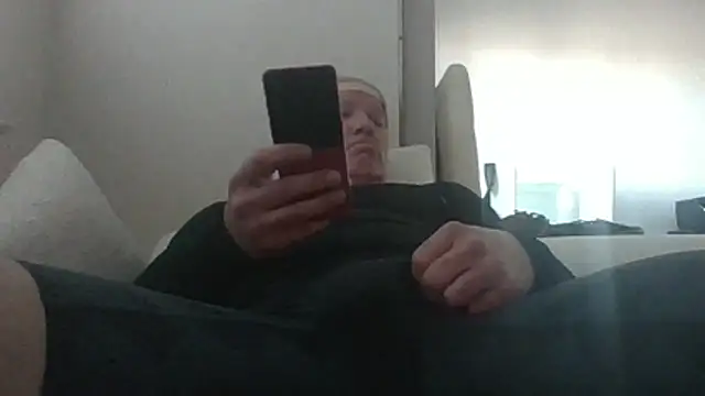 Snapshot of timothygonterman chatting on 5, 6, 2026 timothygonterman online show from 5, 6, 2026
