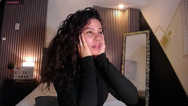 ximena diaz online show from 14, 12, 2024