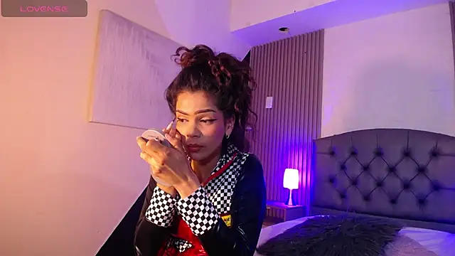 ximena diaz online show from 6, 3, 2025