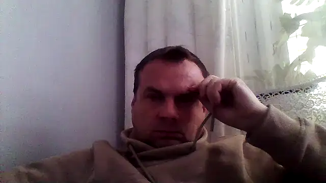 grzes19763 online show from 15, 4, 2026