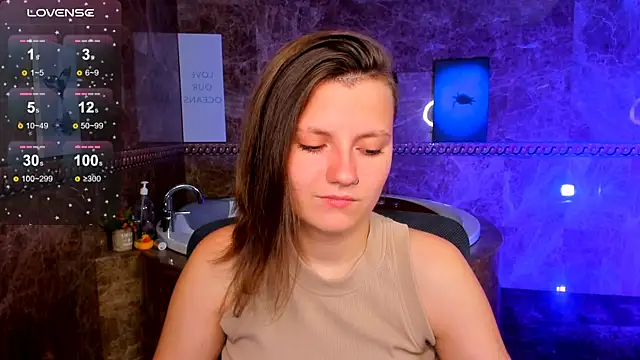 Snapshot of MelindaTin chatting on 19, 7, 2026 MelindaTin online show from 19, 7, 2026