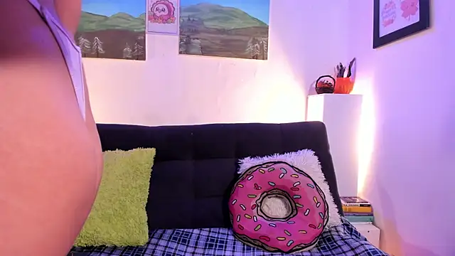 Snapshot of LillyCandy chatting on 16, 11, 2025 LillyCandy online show from 16, 11, 2025