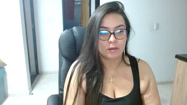 Snapshot of Ixchel_Anaid chatting on 27, 4, 2026 Ixchel Anaid online show from 27, 4, 2026