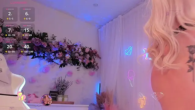 Snapshot of Mia_Mi_ chatting on 25, 1, 2025 Mia Mi online show from 25, 1, 2025