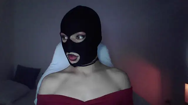 Bigfemblue online show from 8, 9, 2025