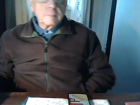 Snapshot of johnjohn622662 chatting on 10, 11, 2025 johnjohn622662 online show from 10, 11, 2025