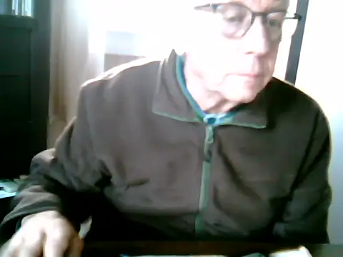 Snapshot of johnjohn622662 chatting on 23, 11, 2025 johnjohn622662 online show from 23, 11, 2025