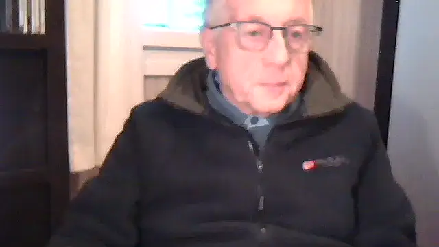 Snapshot of johnjohn622662 chatting on 10, 1, 2026 johnjohn622662 online show from 10, 1, 2026