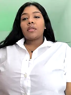 Snapshot of paola091 chatting on 31, 12, 2024 paola091 online show from 31, 12, 2024