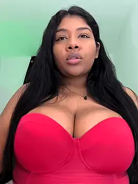 Snapshot of paola091 chatting on 1, 1, 2025 paola091 online show from 1, 1, 2025