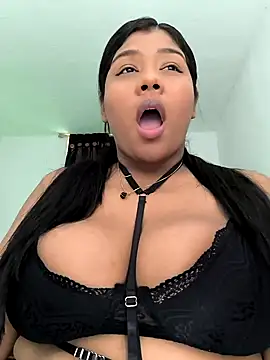 Snapshot of paola091 chatting on 4, 1, 2025 paola091 online show from 4, 1, 2025