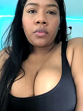 Snapshot of paola091 chatting on 10, 2, 2025 paola091 online show from 10, 2, 2025