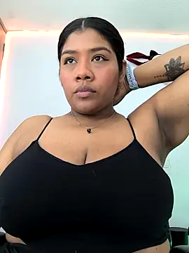 Snapshot of paola091 chatting on 19, 2, 2025 paola091 online show from 19, 2, 2025