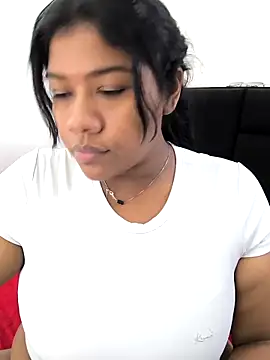 Snapshot of paola091 chatting on 21, 3, 2025 paola091 online show from 21, 3, 2025