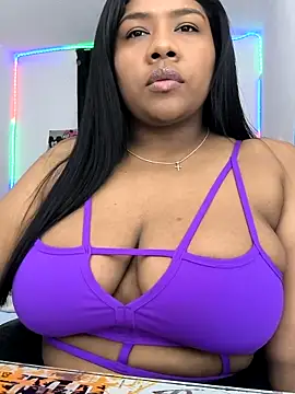Snapshot of paola091 chatting on 25, 9, 2025 paola091 online show from 25, 9, 2025