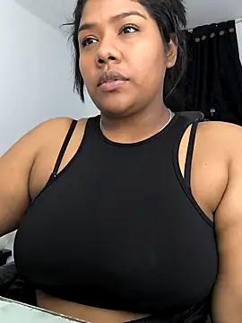 Snapshot of paola091 chatting on 28, 9, 2025 paola091 online show from 28, 9, 2025