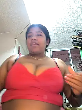 Snapshot of paola091 chatting on 3, 10, 2025 paola091 online show from 3, 10, 2025