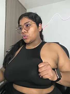 Snapshot of paola091 chatting on 13, 10, 2025 paola091 online show from 13, 10, 2025