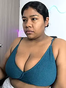 Snapshot of paola091 chatting on 14, 10, 2025 paola091 online show from 14, 10, 2025