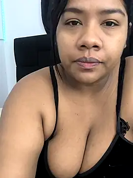 Snapshot of paola091 chatting on 18, 10, 2025 paola091 online show from 18, 10, 2025