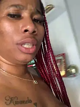 Snapshot of CurvyDesire1 chatting on 26, 2, 2025 CurvyDesire1 online show from 26, 2, 2025
