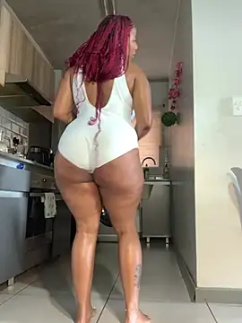 Snapshot of CurvyDesire1 chatting on 14, 3, 2025 CurvyDesire1 online show from 14, 3, 2025