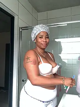 Snapshot of CurvyDesire1 chatting on 20, 3, 2025 CurvyDesire1 online show from 20, 3, 2025