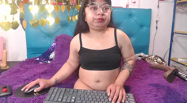 SARAWILLS online show from 11, 3, 2025