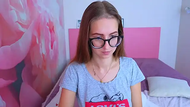 AliceAdams online show from 23, 10, 2025