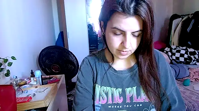 Snapshot of chelbyy chatting on 14, 10, 2025 chelbyy online show from 14, 10, 2025