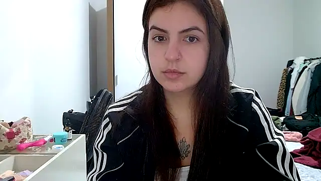 Snapshot of chelbyy chatting on 13, 11, 2025 chelbyy online show from 13, 11, 2025