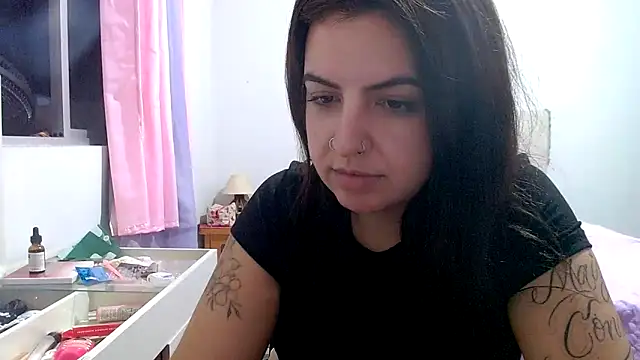 Snapshot of chelbyy chatting on 17, 12, 2025 chelbyy online show from 17, 12, 2025