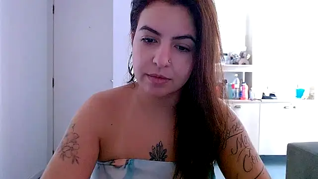 Snapshot of chelbyy chatting on 4, 3, 2026 chelbyy online show from 4, 3, 2026