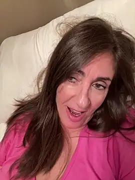 Snapshot of PreciousKittyXO chatting on 15, 1, 2025 PreciousKittyXO online show from 15, 1, 2025