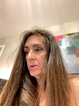 Snapshot of PreciousKittyXO chatting on 10, 9, 2025 PreciousKittyXO online show from 10, 9, 2025