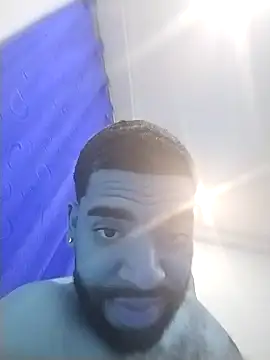 Snapshot of Aroon_Stonne chatting on 23, 12, 2024 Aroon Stonne online show from 23, 12, 2024