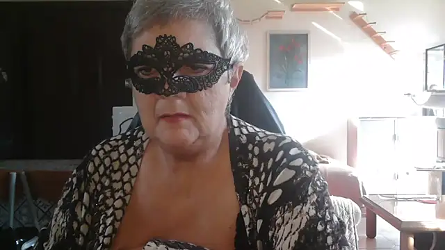 Snapshot of simona60 chatting on 11, 10, 2025 simona60 online show from 11, 10, 2025