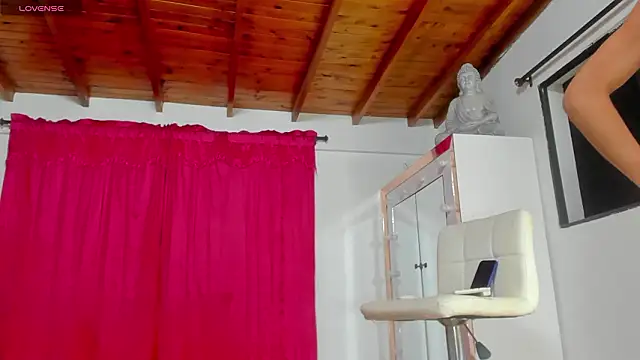 emily hornett online show from 28, 2, 2026