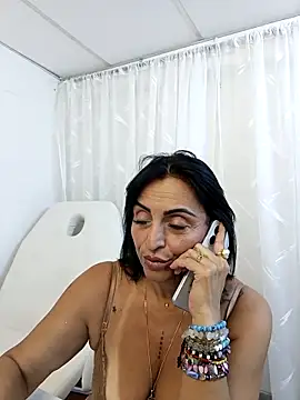 zullyxhot online show from 24, 4, 2026