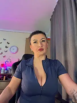 Hotangel75 online show from 9, 3, 2026