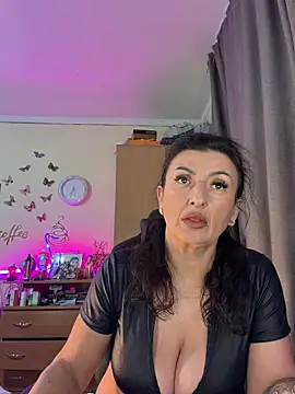 Snapshot of Hotangel75 chatting on 16, 5, 2026 Hotangel75 online show from 16, 5, 2026